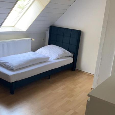 Zimmer In Wohnung Monteure Apartment Kuche Modern Enger Экстерьер фото